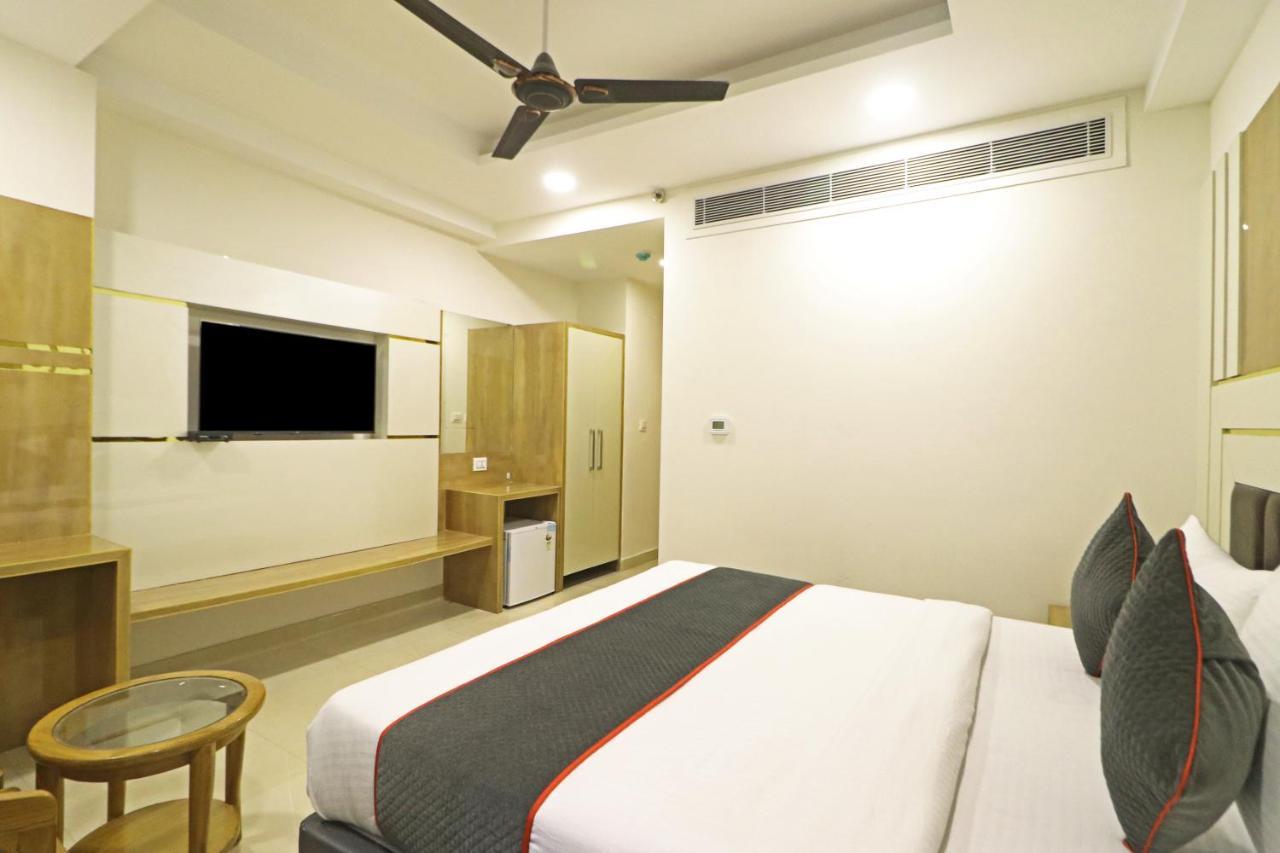 Hotel All Time Residency Nuova Delhi Esterno foto