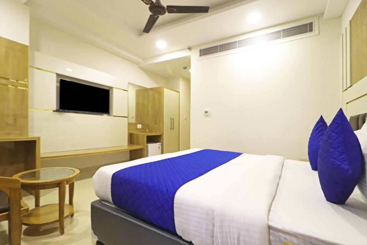 Hotel All Time Residency Nuova Delhi Esterno foto